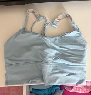Lululemon bra thumbnail 1