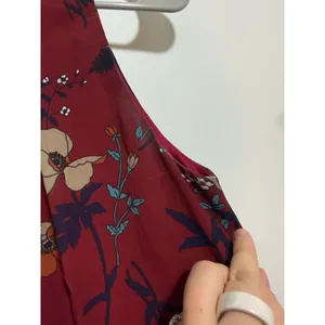 ModCloth Dress Womens S Red Floral Chiffon Sleeveless Pleated Boho Mini Dress thumbnail 7