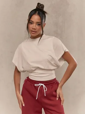 Missguided Batwing T Shirt with Cinched Waist and Dolman Sleeves in Khaki thumbnail 7