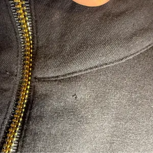 LILLY PULITZER | Skipper Popover Pullover 1/2 Zip Sweater Black Gold‎ Crochet XS thumbnail 6