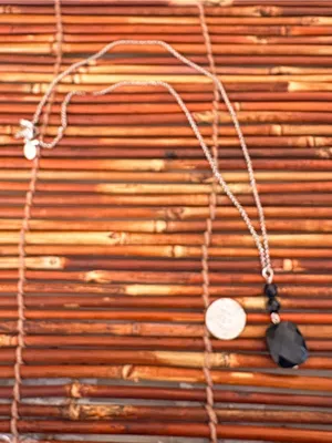 Origami Owl Black Faceted Drop Pendant on Silver-Tone Chain 24”-26” thumbnail 4