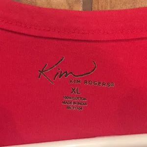 Kim Rogers  red Henley thumbnail 3