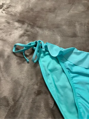 No Boundaries Bikini Bottoms Women’s Size M Turquoise Swim Bikini Bottoms thumbnail 4