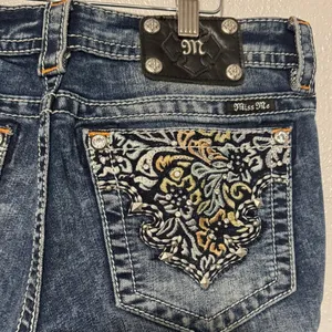 Miss Me Size 31 Signature Bootcut Jeans Y2K Embellished Bling Distressed Denim thumbnail 11
