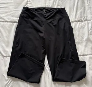 Baleaf Womens XL Black High Waisted Cropped Leggings Pants Pockets Activewear thumbnail 1