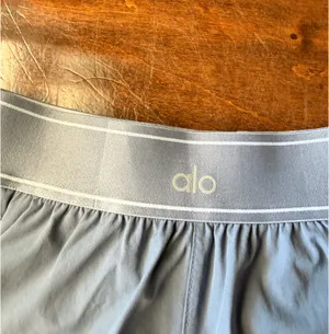 Alo Yoga Shorts Match Point thumbnail 6