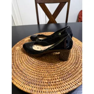 CL by Laundry Womens Black Patent‎ Block Heel Round Toe Pumps Size 6M Scuffed thumbnail 2