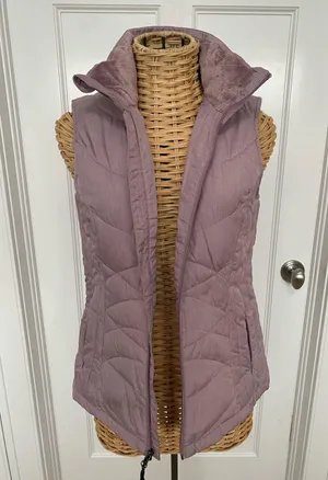Champion Vest Women’s Puffer thumbnail 1