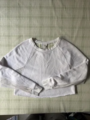 Alo Yoga Women's Cropped Long-Sleeve Pullover Top - White thumbnail 6