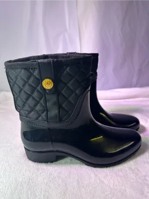 Tommy Hilfiger Black Quilted Gloss Rain Ankle Boots thumbnail 4