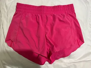Athletes pink shorts thumbnail 1