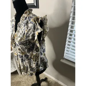 Elan Floral Ruffle‎ Trim Sleeveless Top Blouse Size Medium Cotton thumbnail 4