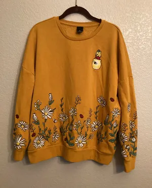 Our Universe Disney Winnie the Pooh Wildflower Crewneck - BoxLunch Exclusive M thumbnail 1