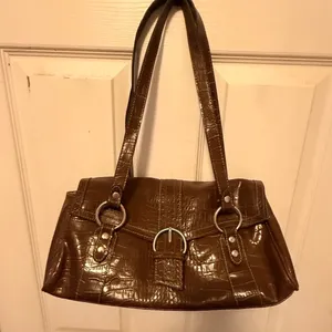 Crazy Horse Brown Purse thumbnail 3
