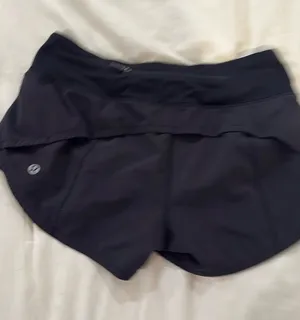 Lululemon Speed Up Low-Rise 2.5" thumbnail 1