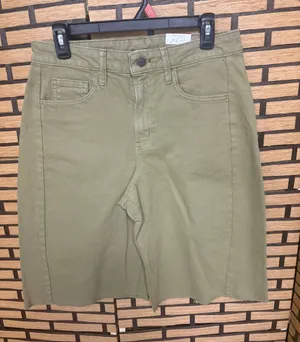 Time and tru green High rise barrel Bermuda shorts size 10 thumbnail 1