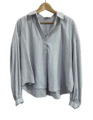 Max Studio‎ Blue Stripe Flowy Lightweight Button Front Blouse Size Medium thumbnail 1