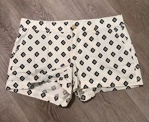 Old Navy White Black Pattern Shorts 6 thumbnail 1