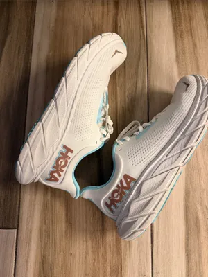 Hoka Arahi 7 Women's Frost/Rose gold thumbnail 2
