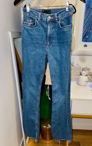 ASOS DESIGN high rise '70's' stretch flare jeans in midwash thumbnail 3