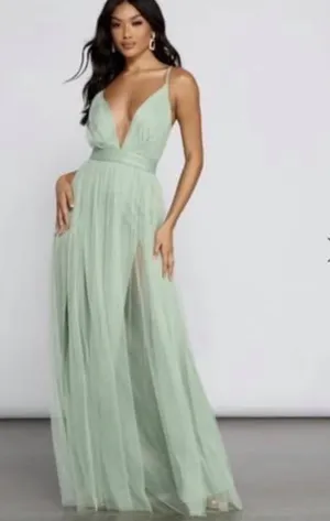 Windsor Formal Dress thumbnail 1