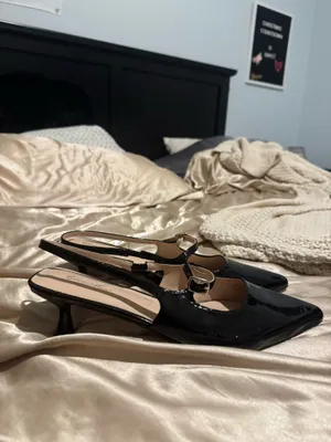 Black Kitten Heels Size 10 thumbnail 2
