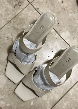 ZARA Cutest  Mule thumbnail 1