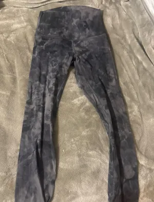 Lululemon Leggings thumbnail 1