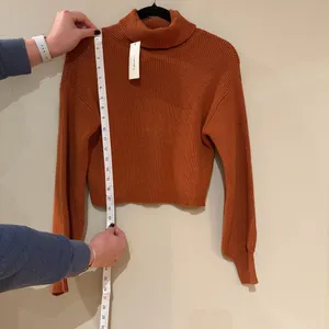 Francesca’s Orange Cropped Turtleneck Sweater NWT thumbnail 2