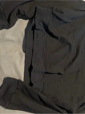 Reformation jeans cropped black sweatshirt small thumbnail 9