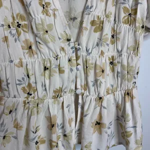 Zara Puff Sleeve Floral Button Front Top XS thumbnail 9