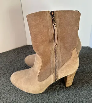 UGG Athena suede and textured leather boots, beige, women’s size 8 thumbnail 1
