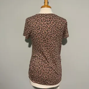 A Glow Maternity Animal Print Mama Love Tshirt thumbnail 7
