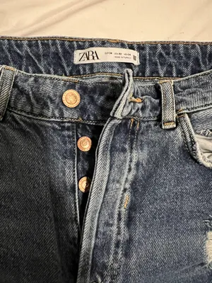 ZARA HIGH RISE BOYFRIEND JEANS thumbnail 3
