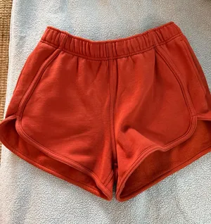 Lululemon Shorts thumbnail 1