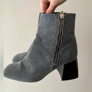 Free People Gray Corduroy O Ring Zip Block Heel Ankle Boots‎ thumbnail 5