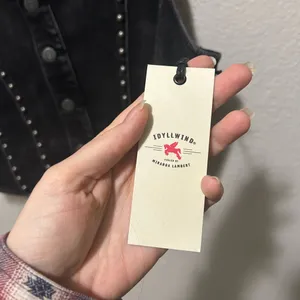 Idyllwind Black Studded Denim Crop Top thumbnail 7