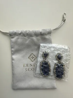 Parsons Earrings thumbnail 2