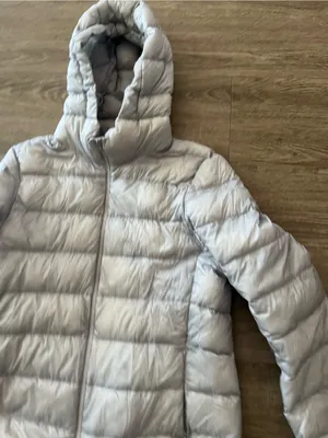 Uniqlo Down Puffer Jacket Womens Medium Silver Ultra Light Hooded Packable Cozy thumbnail 6