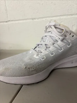Nike sz 8 Women’s Light Gray/White Running Sneakers AQ2210-100 thumbnail 4