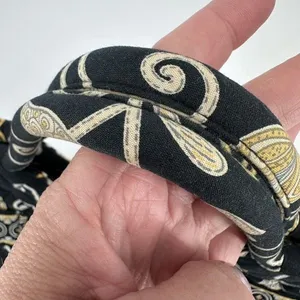 Vera Bradley Sherry Mini Tote in‎ Yellow Bird Quilted Black & Yellow Handbag thumbnail 10