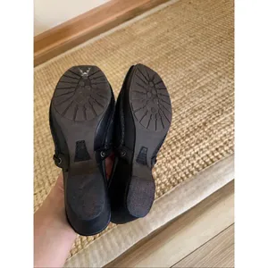 Timberland Women’s Black Leather Slip On Mules Size 7.5 Comfort Shoes thumbnail 7