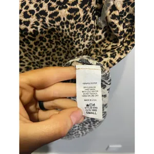 Entro Tank Top Womens Small Brown Leopard Ruffle V-Neck Sleeveless Blouse Animal thumbnail 5