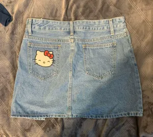 SheIn X Hello kitty Skirt thumbnail 2