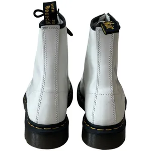 Dr. Marten's Patent Leather White 1460 Lace‎ Up Boots Capsule Grunge Rocker 8 thumbnail 8