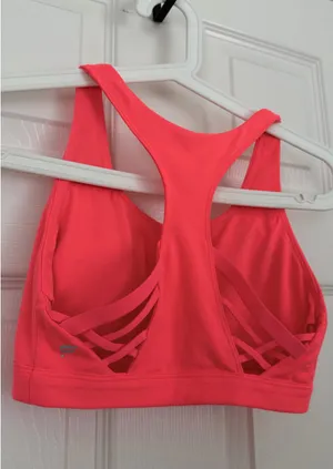 Fabletics Sports Bra thumbnail 4