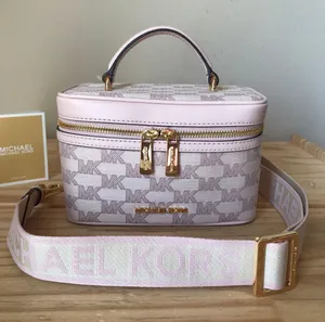 Purse And Card Holder thumbnail 13
