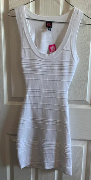White Bodycon Open Back Dress thumbnail 1