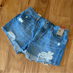 Levi’s 501 Shorts thumbnail 1