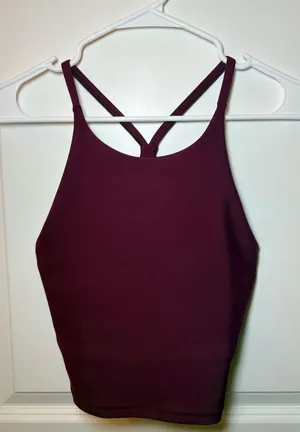 Old Navy Active Powersoft Tank Built-In Bra in Purple Size S thumbnail 1